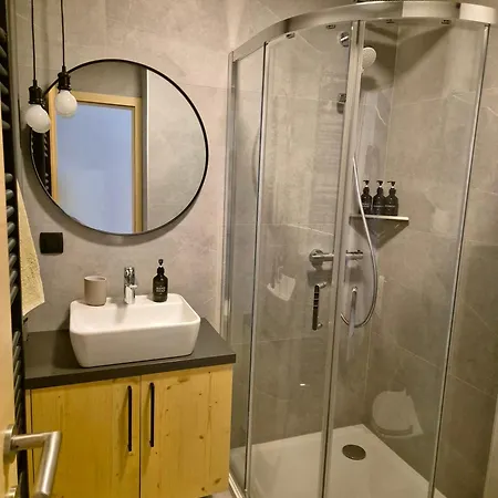 Apartamento New Cosy Apartment, Smucisce Krvavec